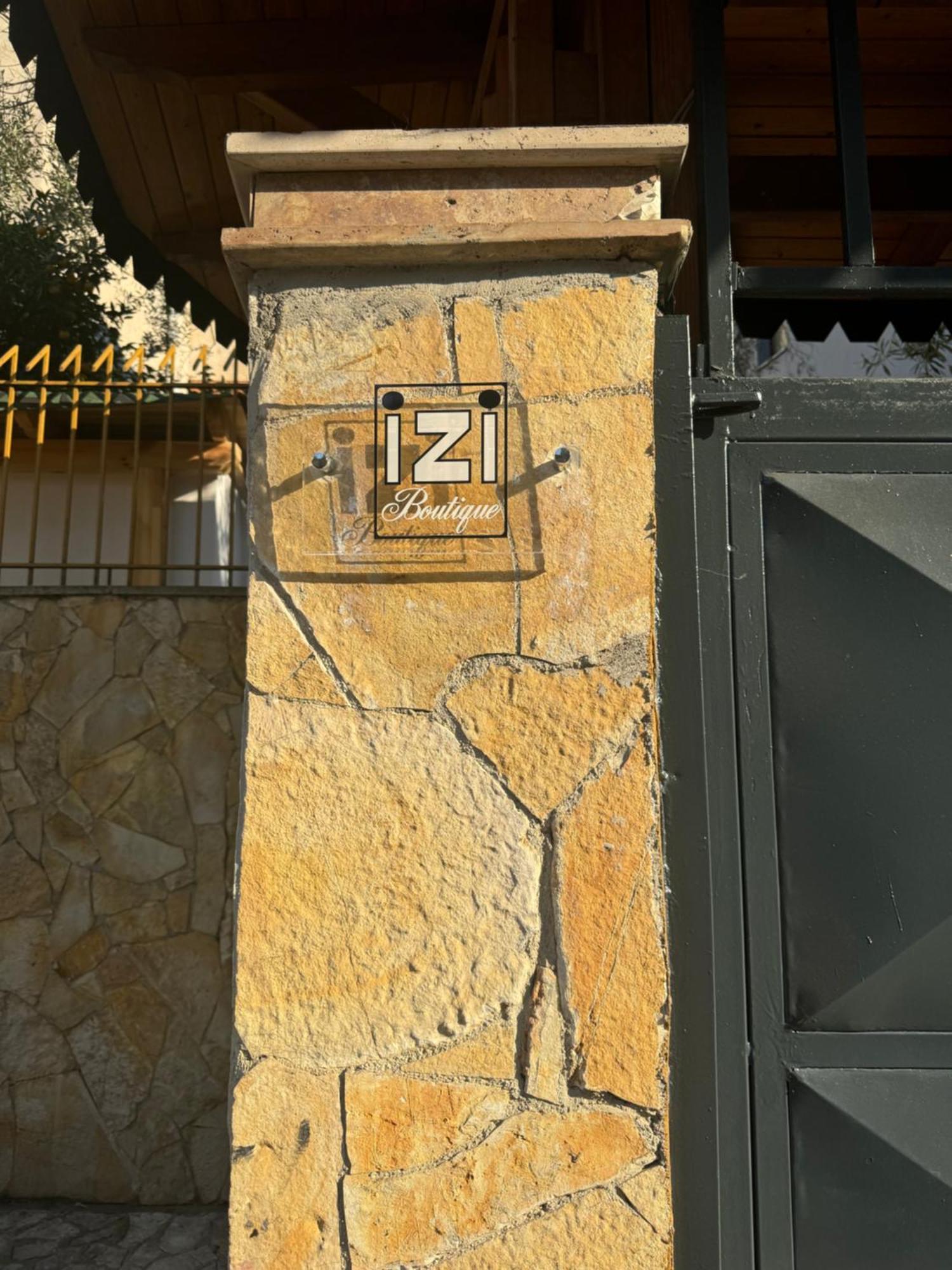 Izi Boutique Apartment Тирана Екстериор снимка
